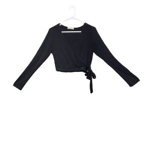 Thin Wrap Around style Black Longsleeve